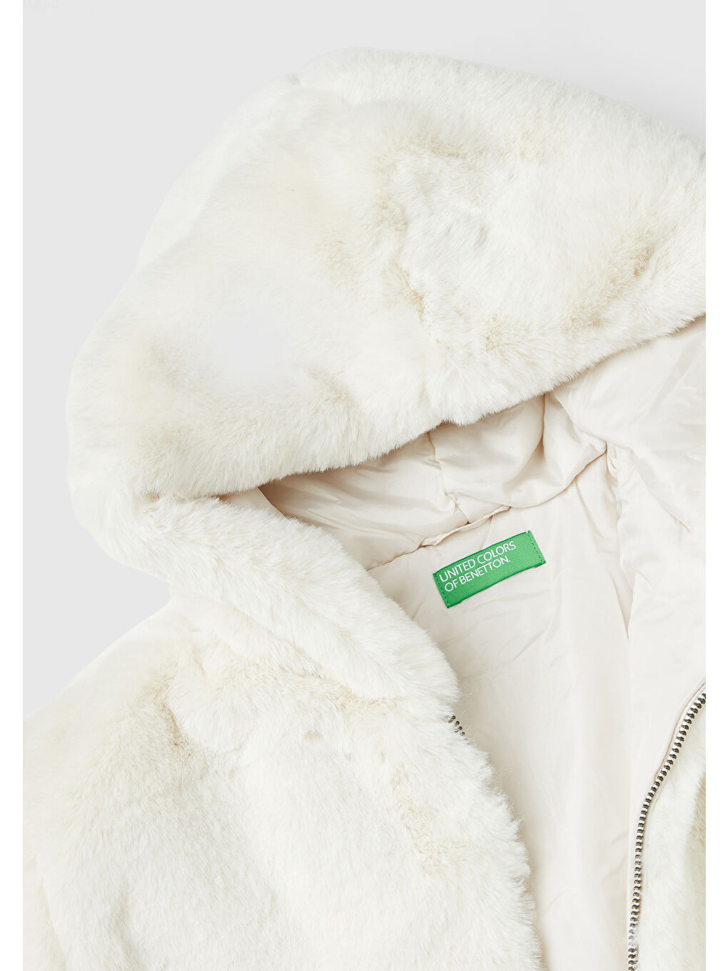 Kız Çocuk Ekru Logolu Fermuarlı Kapitone Astarlı Kapüşonlu Ceket-2