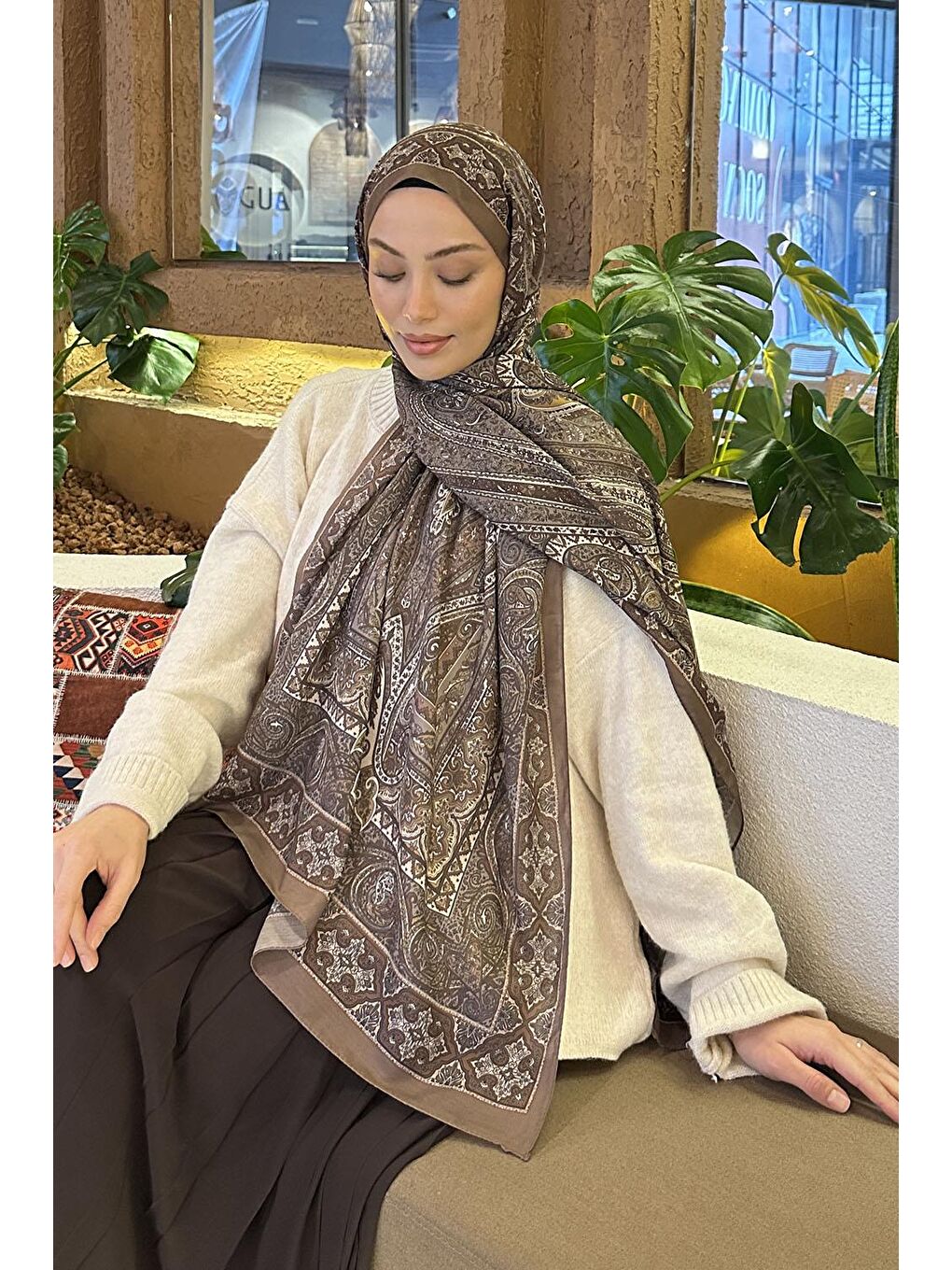 Kahverengi Retro Desen Pamuk Şal Sütlü Kahve-2