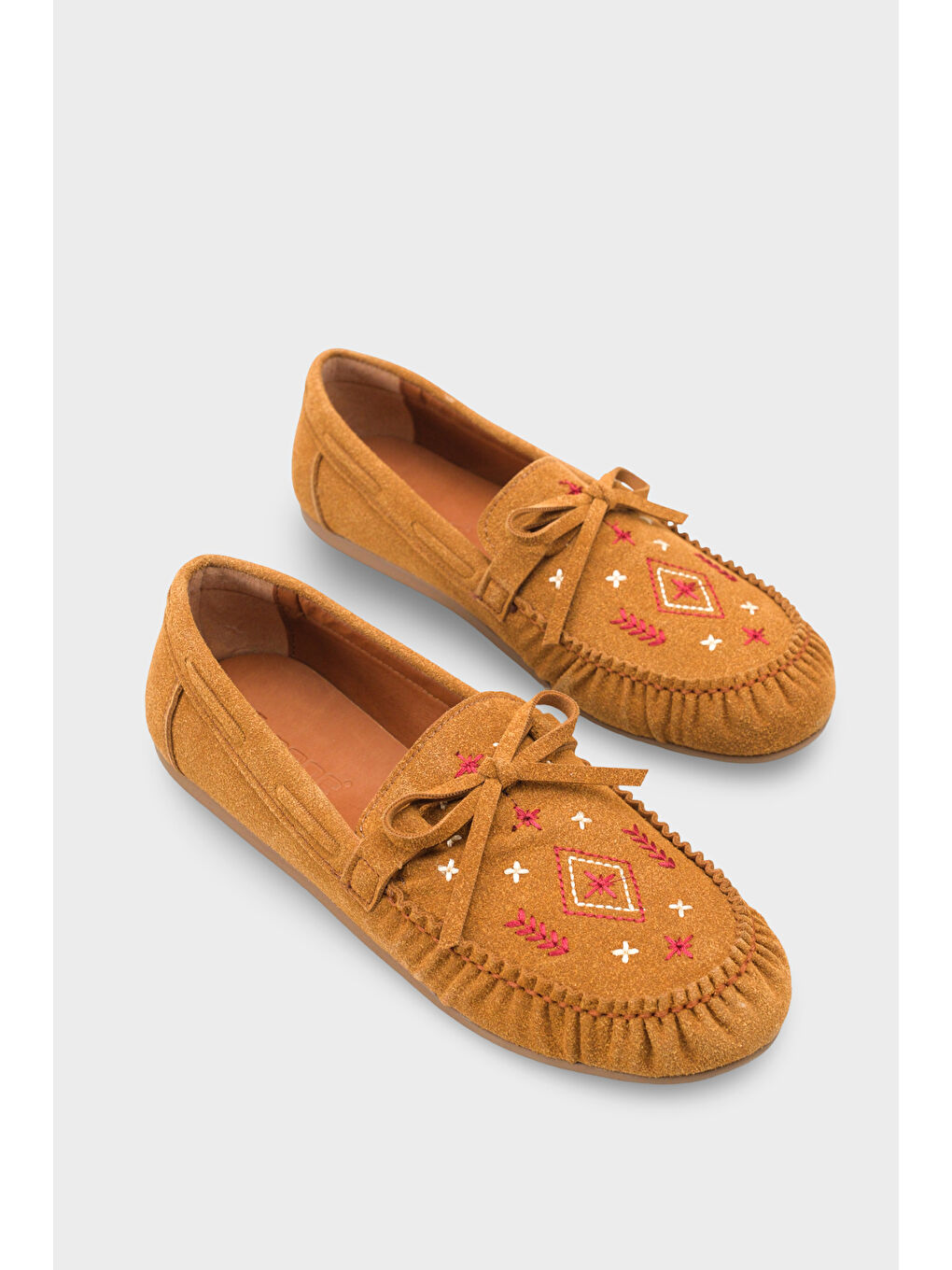 Kahverengi Viki Kızılderili Nakışlı Yumuşak Kadın Loafer Ayakkabı-1