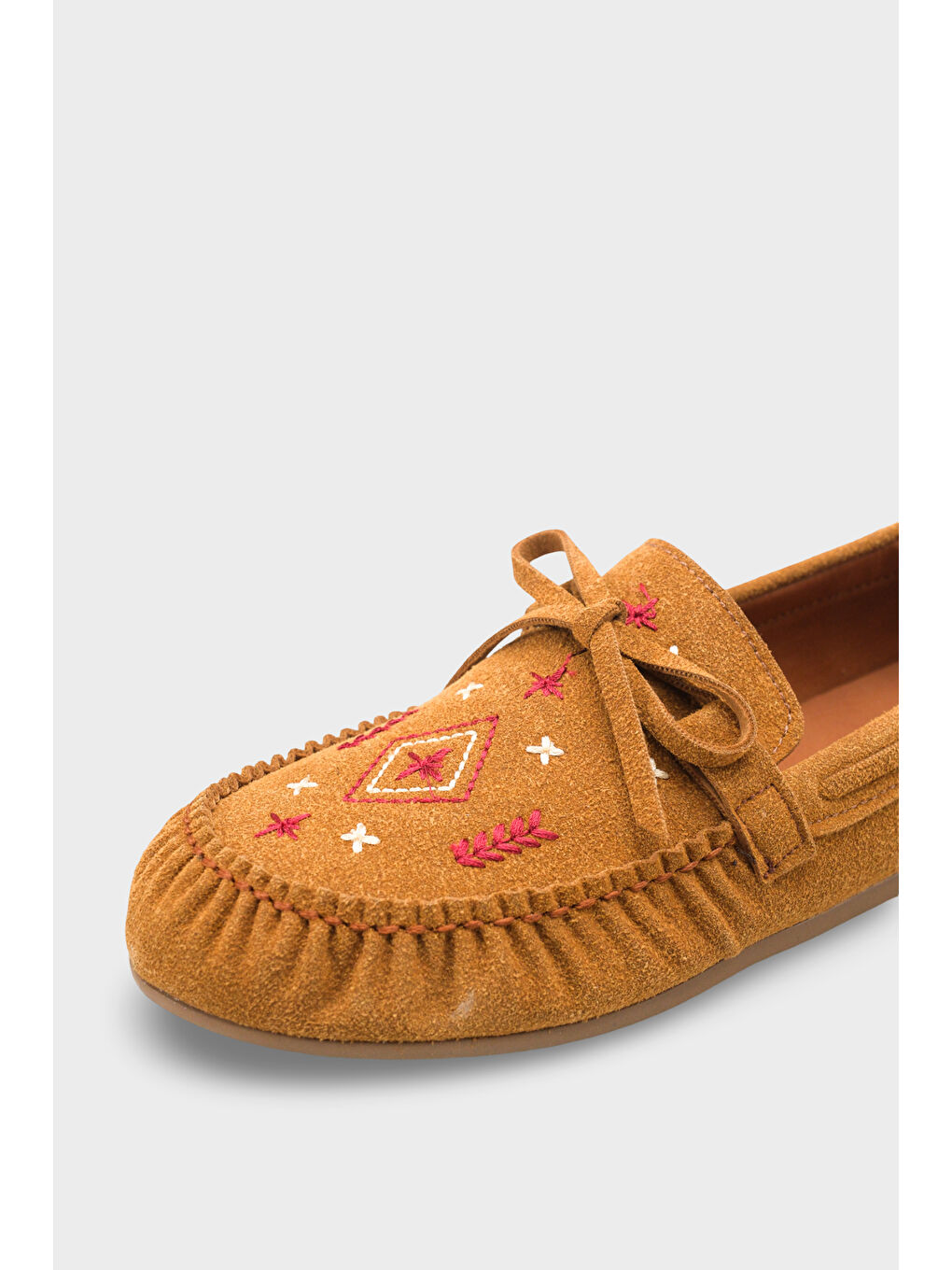 Kahverengi Viki Kızılderili Nakışlı Yumuşak Kadın Loafer Ayakkabı-2