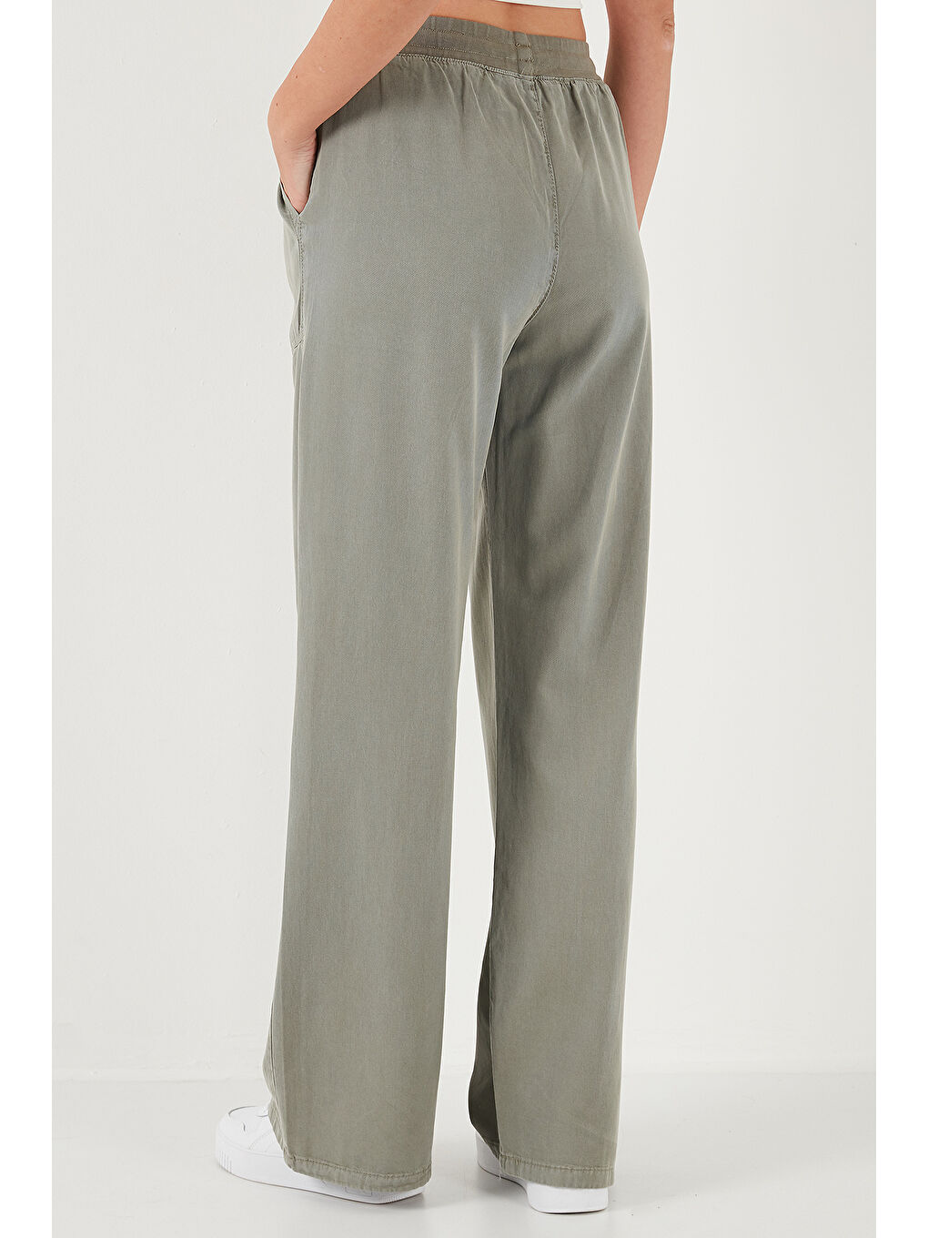 Haki Relaxed Fit Yüksek Bel Bol Paça Kadın Pantolon 668Yp5040-6