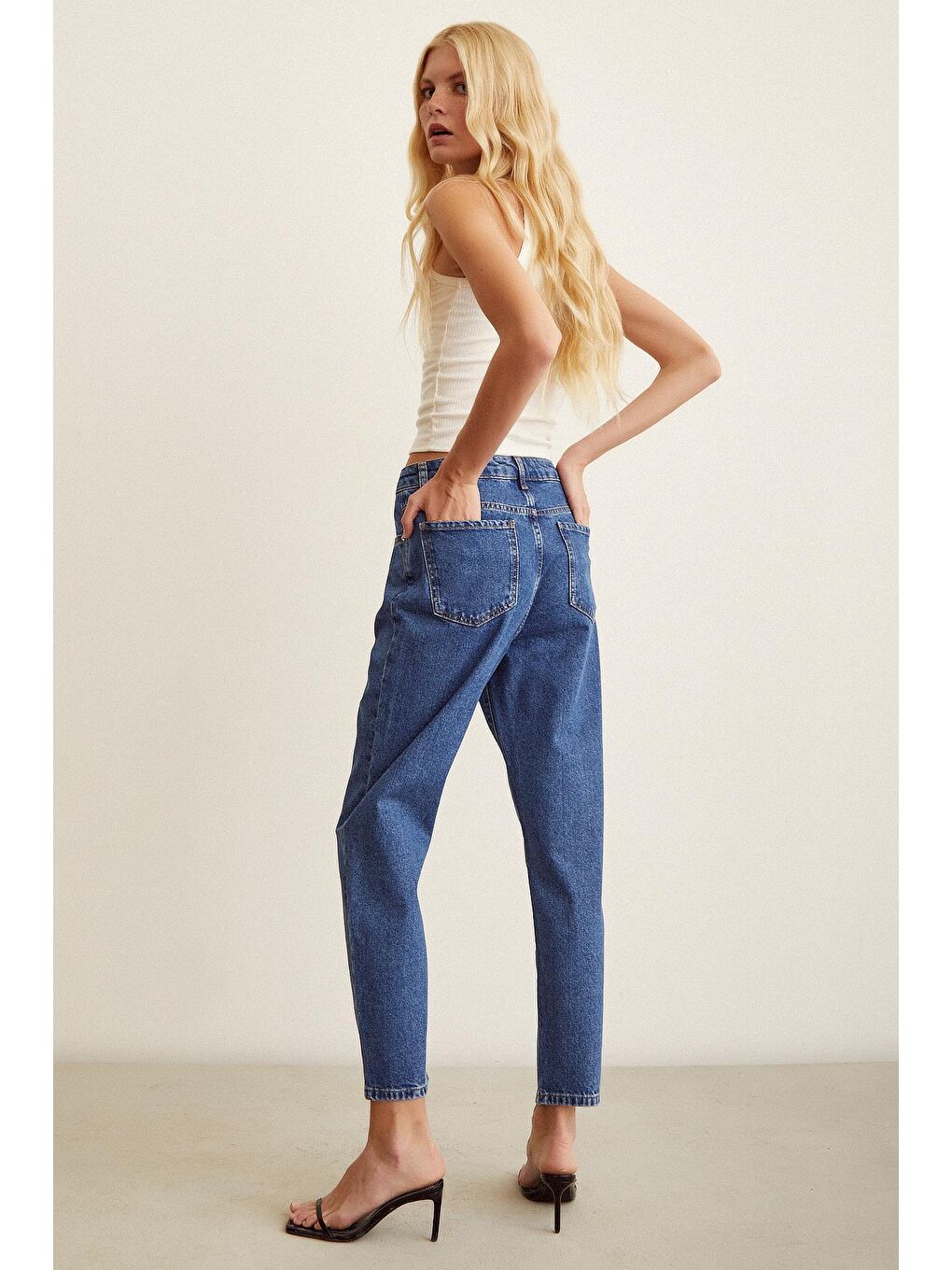 Mavi Yüksek Bel Dar Paça Mom Jean-2