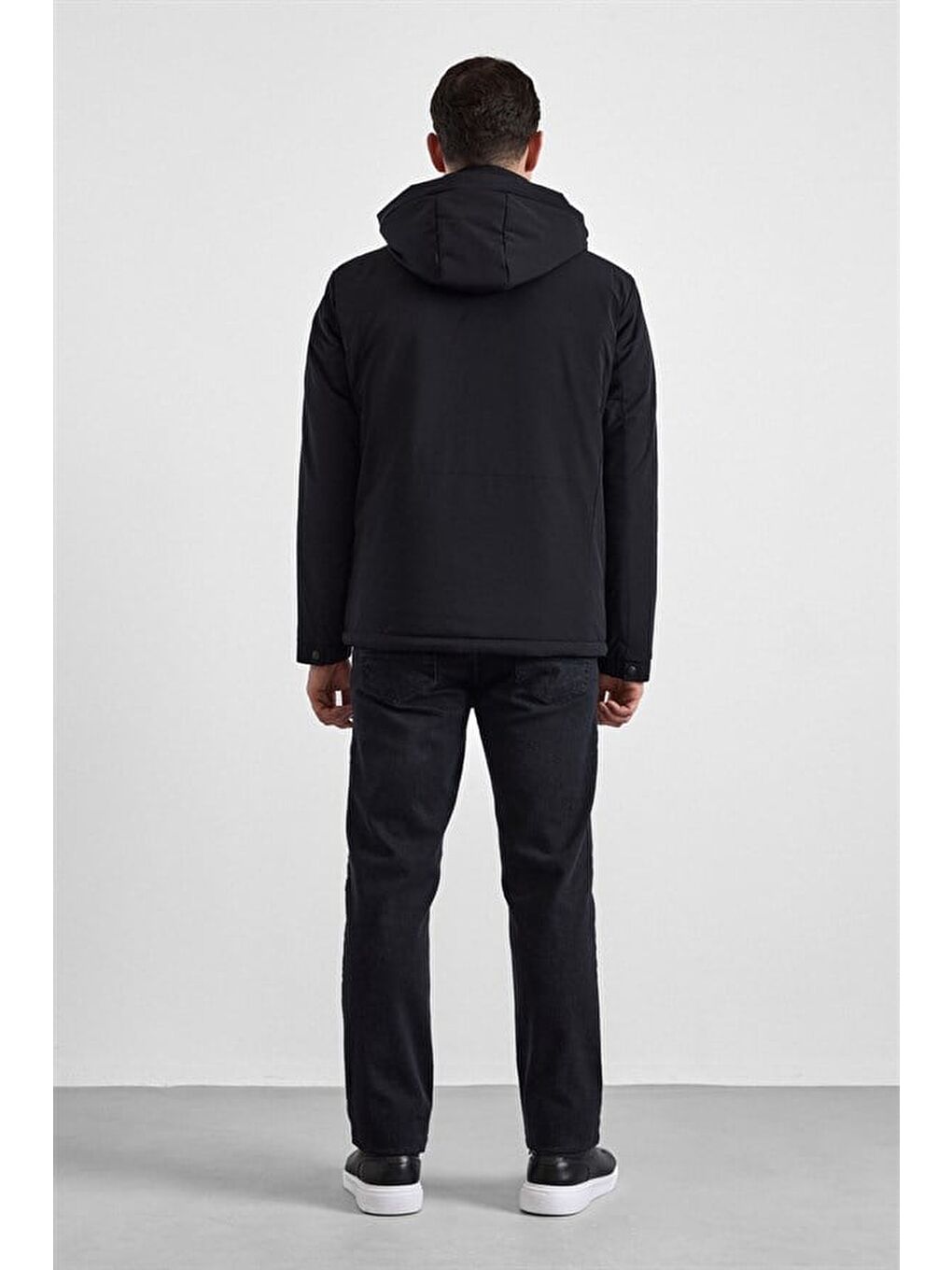 Siyah Slim Klasik Yaka Düz Yan Cepli Fermuar Kapitone Rüzgar Geçirmez Mont-5