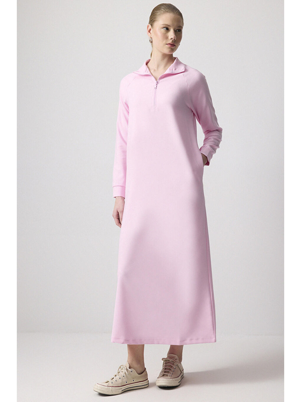 Pembe Fermuarlı Krep Elbise-1