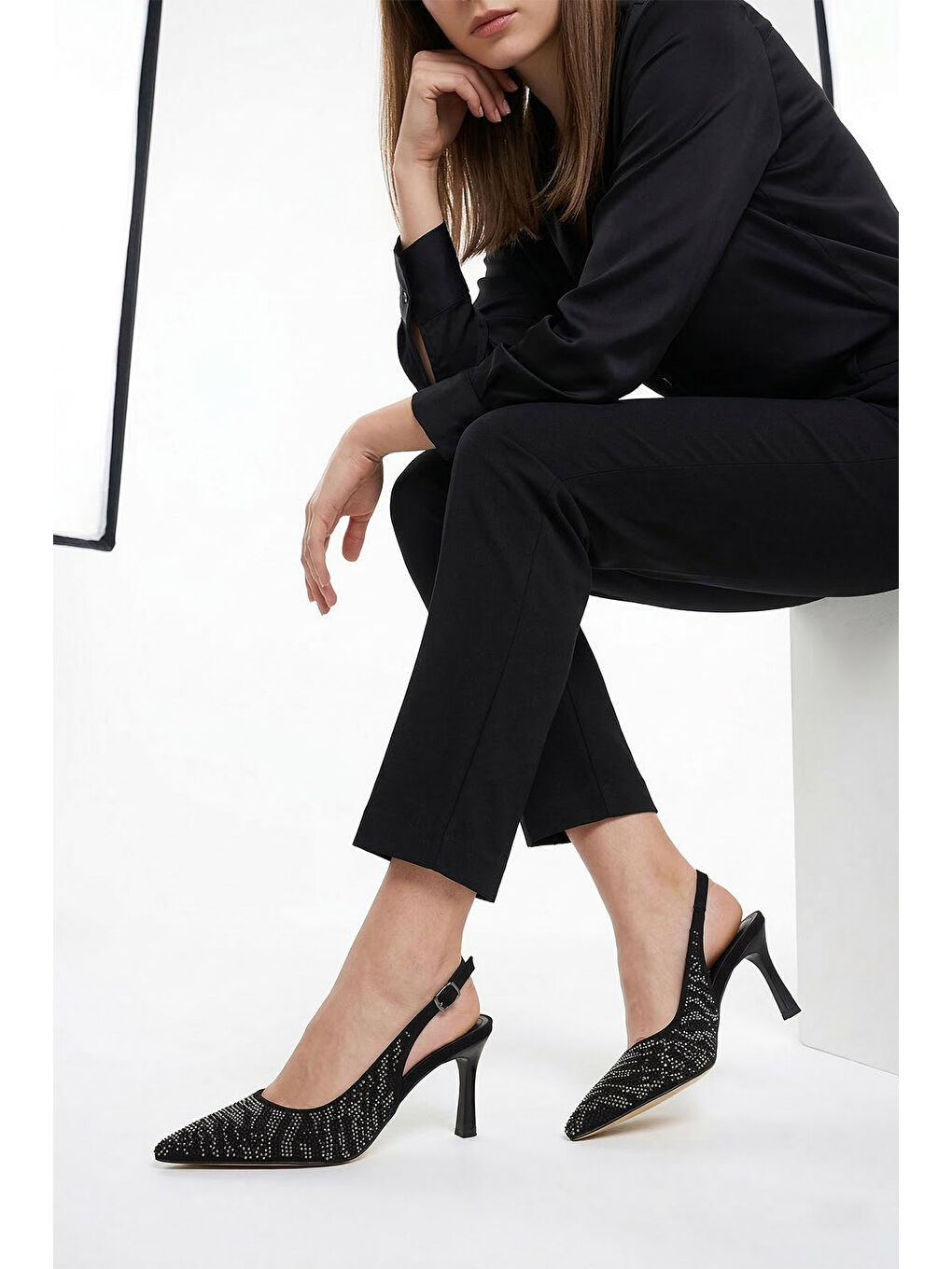 Siyah Kadın SİYAH İnce Topuklu Arkası Açık Ayakkabı-2