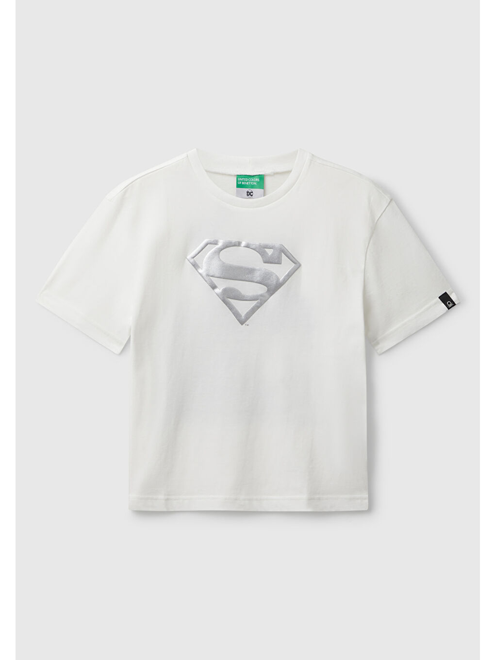 Erkek Çocuk Ekru Superman Baskılı Logo Etiketli T-shirt