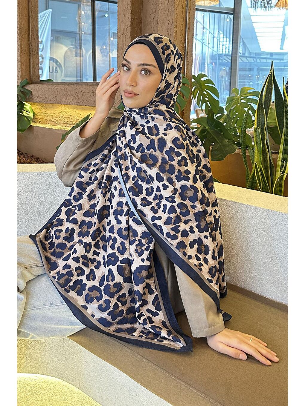 Leopar Desen Bambu Şal Lacivert-1