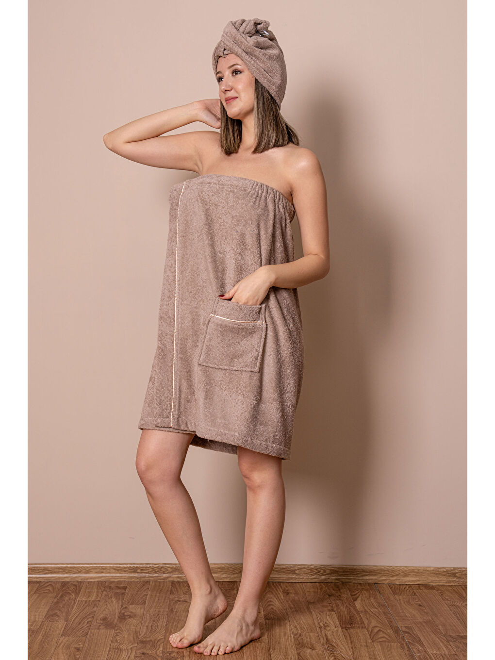 Kahverengi Sauna Seti – Çıtçıtlı Banyo Havlusu & Düğmeli Baş Havlusu (Bone)-1