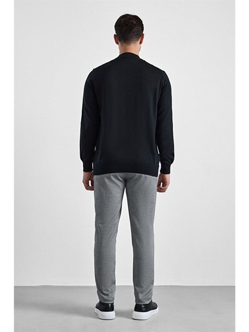 Siyah Regular Düz Yarım Balıkçı Yaka Kazak-3