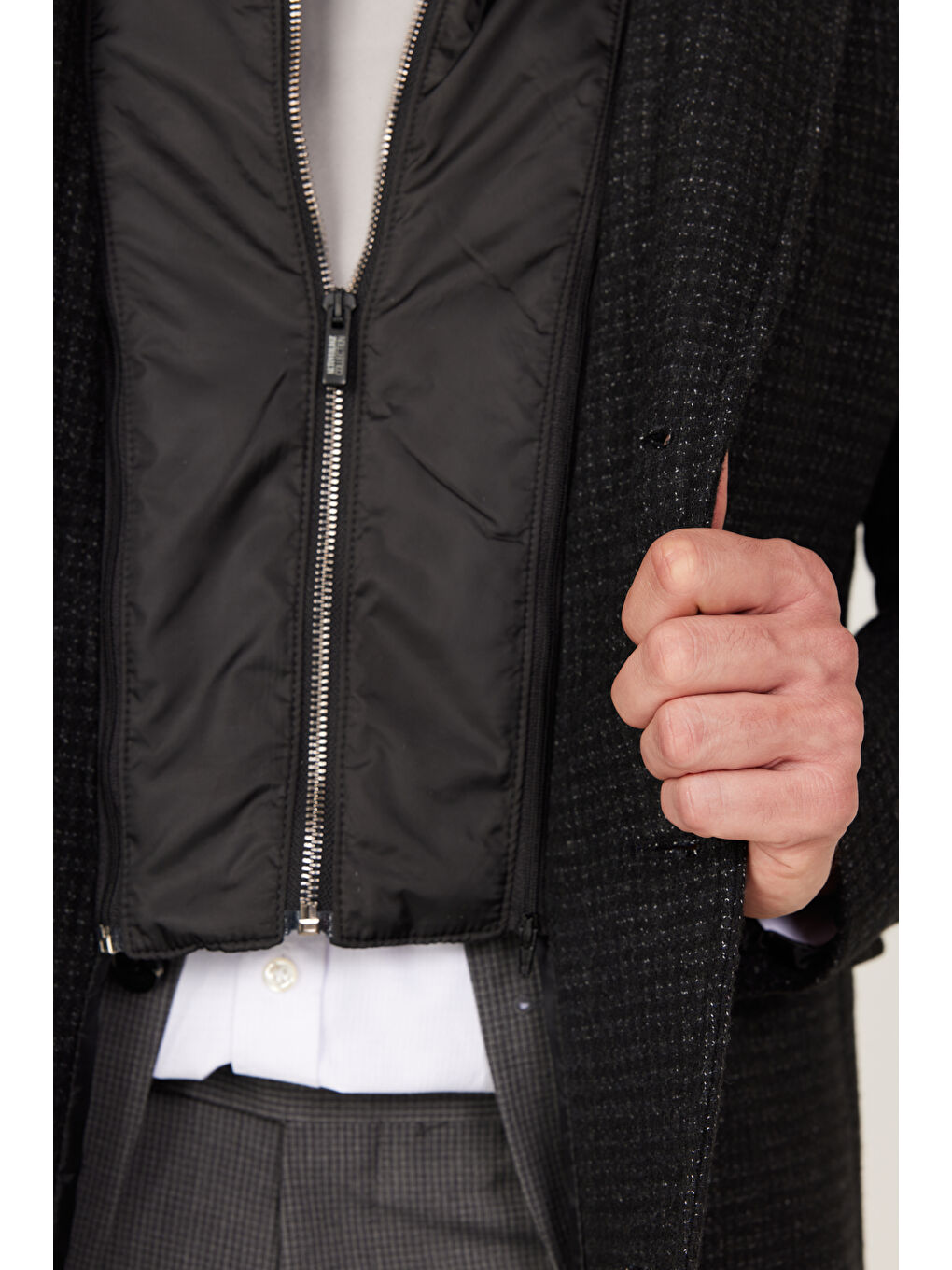 Erkek Siyah Standart Fit Mono Yaka Yünlü Soğuk Geçirmez Kaşe Kaban-2