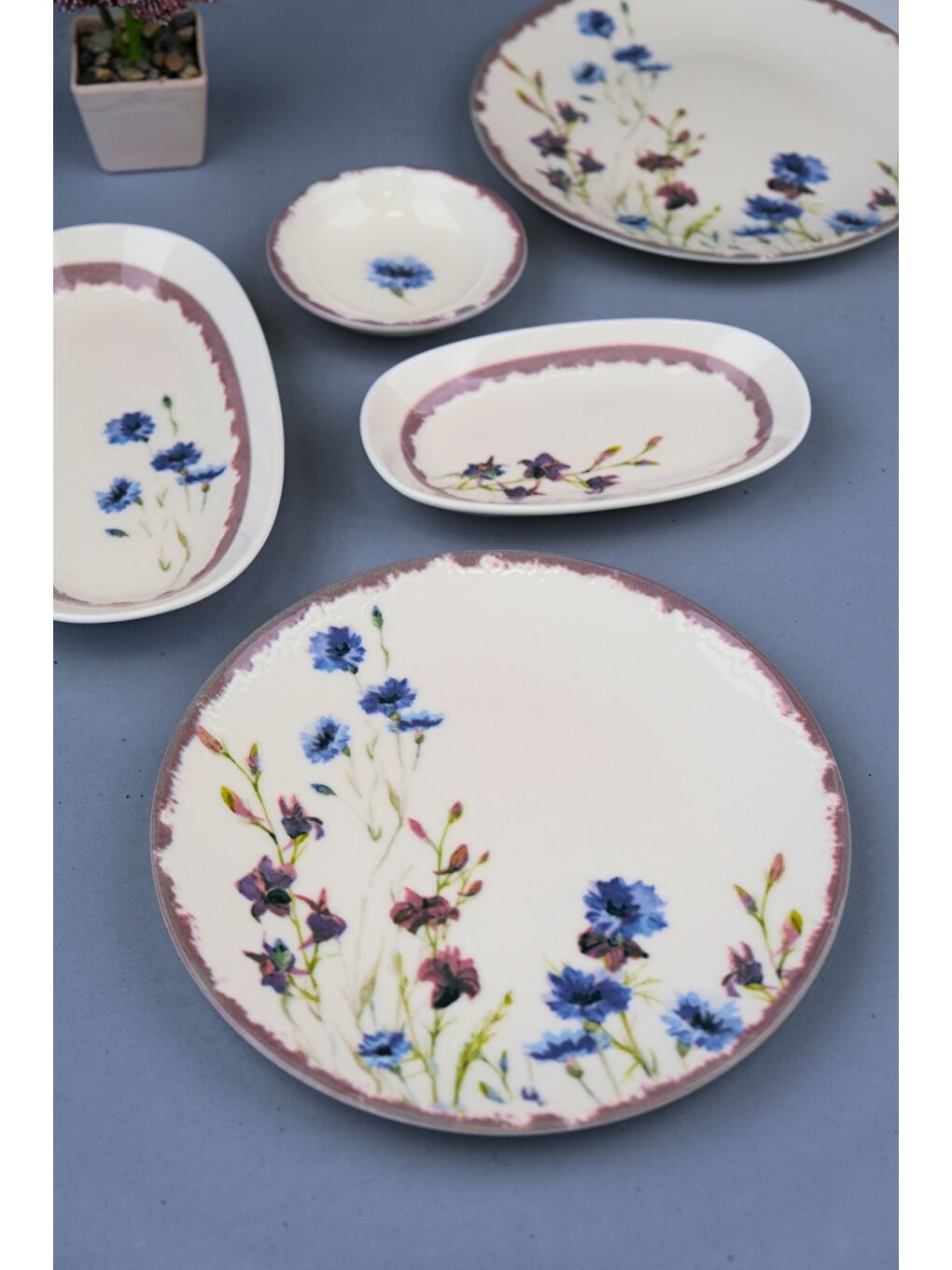 Beyaz Porselen Morden Kahvaltı ve İkram Takımı 6 Kişilik 14 Parça-2