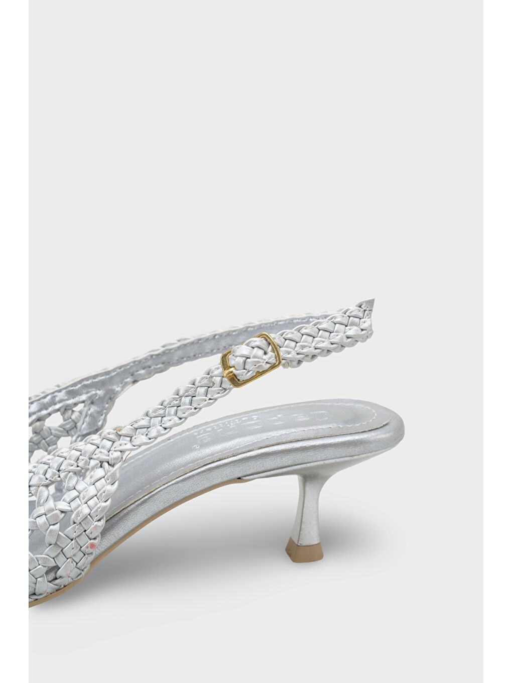 Gri Laurie Örgü Sivri Burunlu Orta Topuklu Arkası Açık Kadın Ayakkabı-3