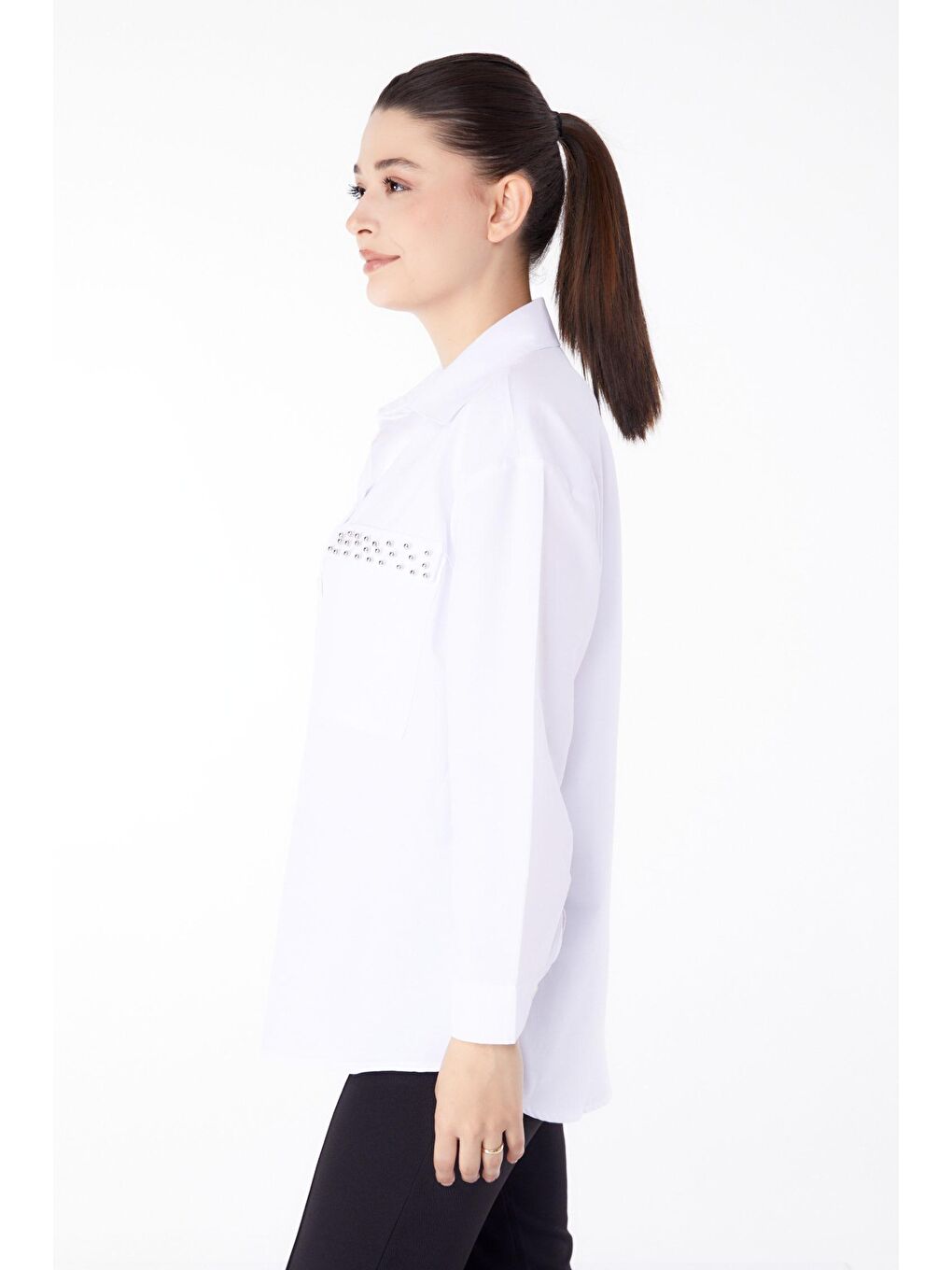 Gömlek Yaka Kadın Beyaz Taş Detaylı Gömlek - 13194-3