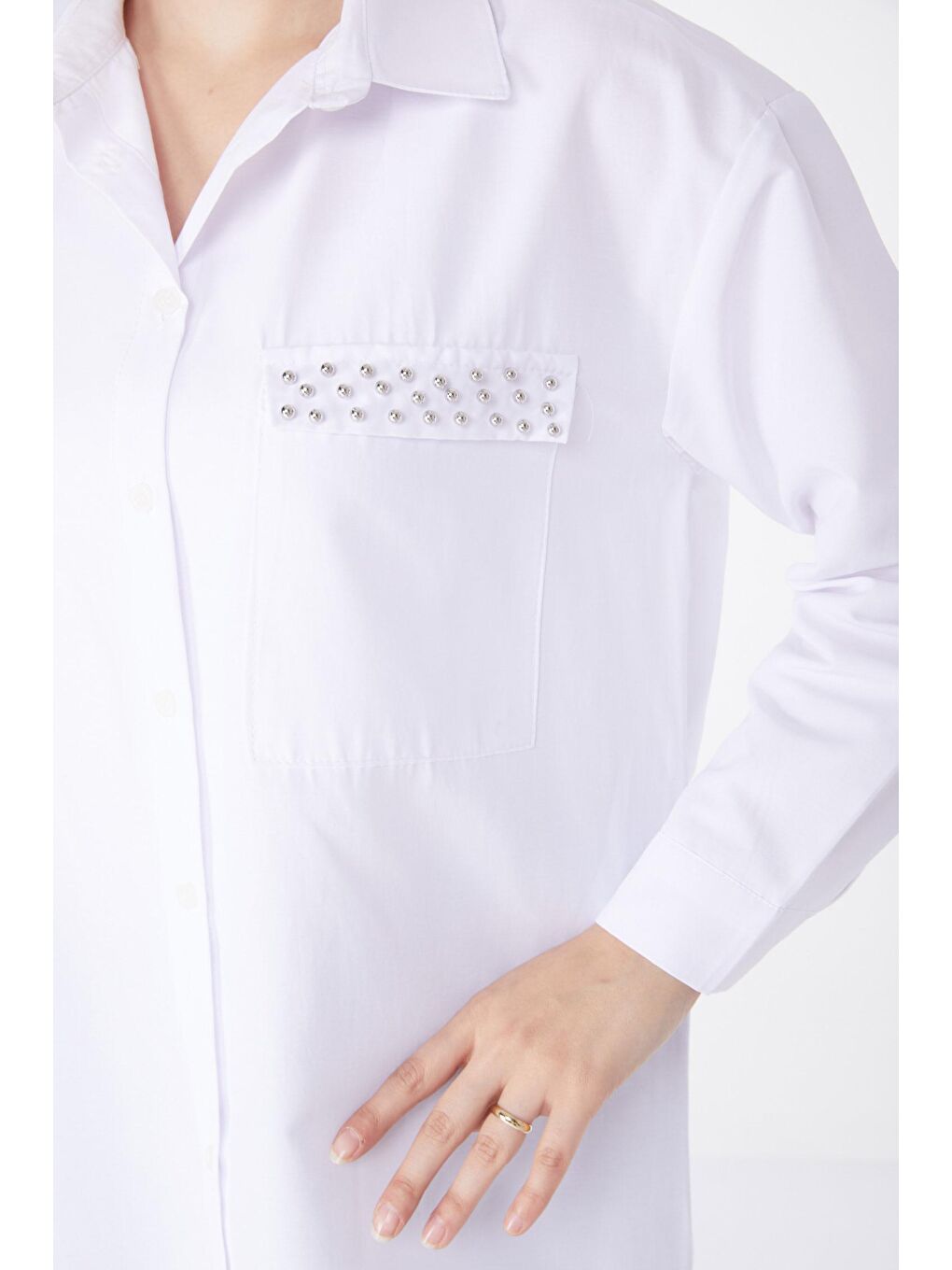 Gömlek Yaka Kadın Beyaz Taş Detaylı Gömlek - 13194-5