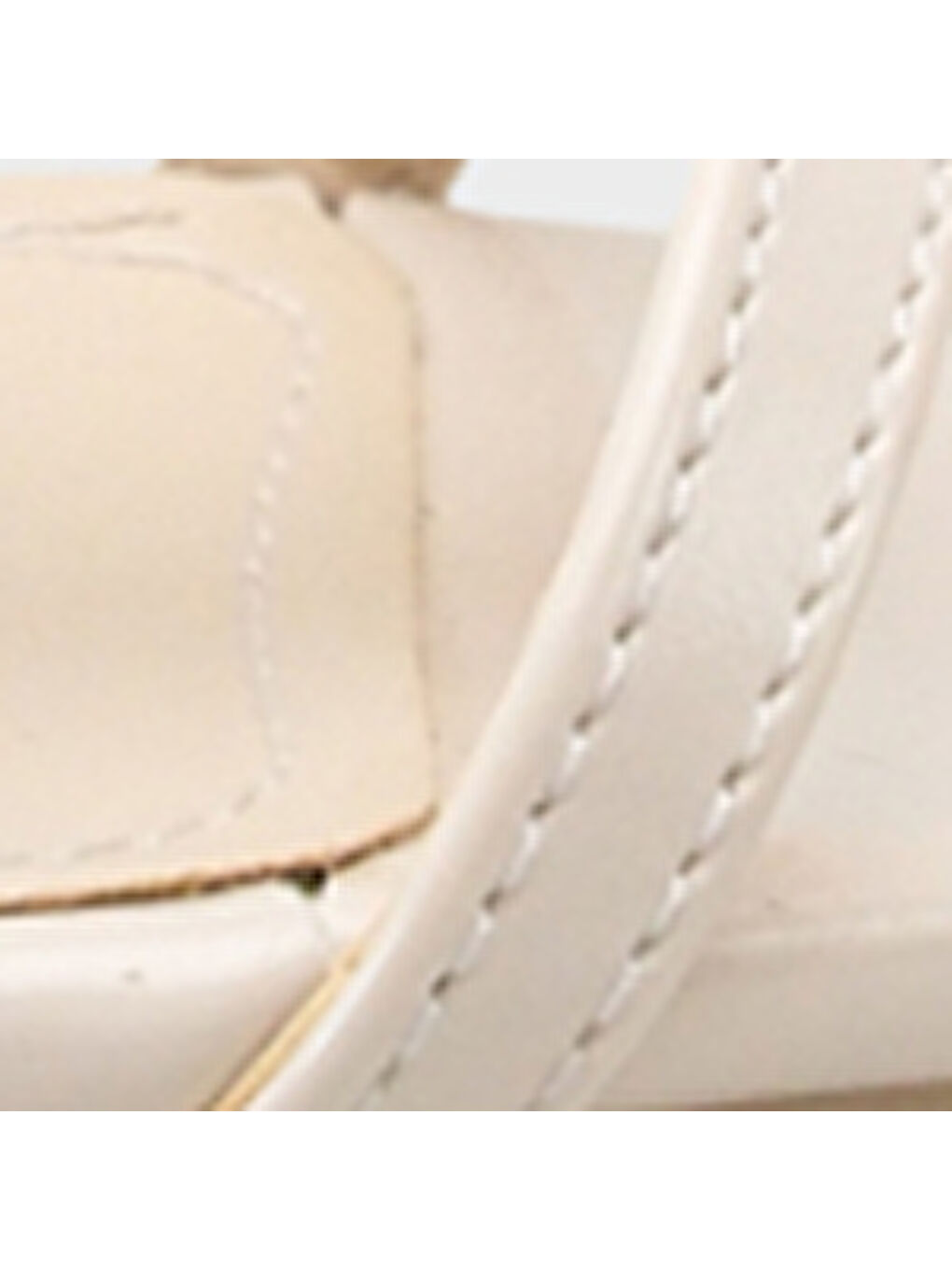 Bej Cassy Sivri Burunlu Taşlı Bilekten Bantlı Orta Topuklu Kadın Ayakkabı-6