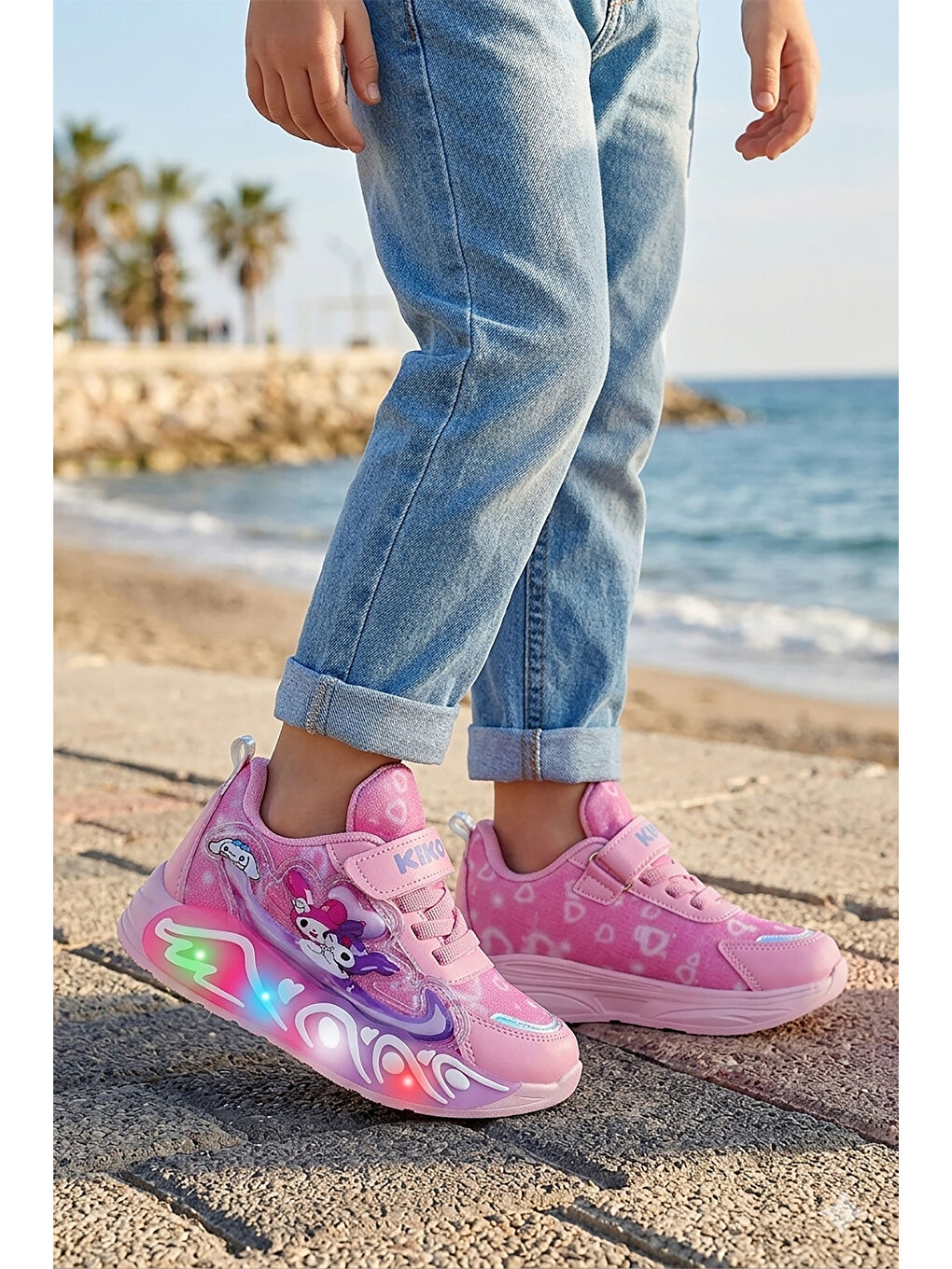 Pembe Sund Işıklı Hafif Taban Kız Çocuk Spor Ayakkabı-2
