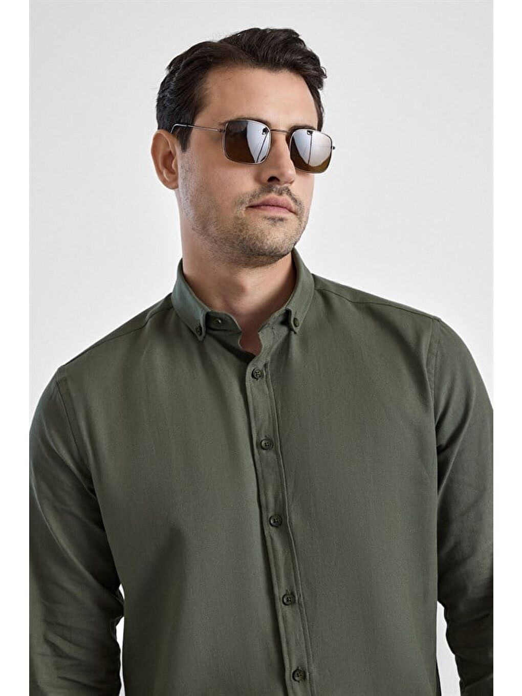 Koyu Yeşil Slim Düğmeli Yaka Düz Casual Gömlek-1
