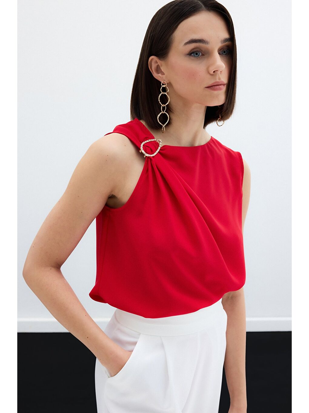 Tek Omuz Detaylı Bluz - Kırmızı
