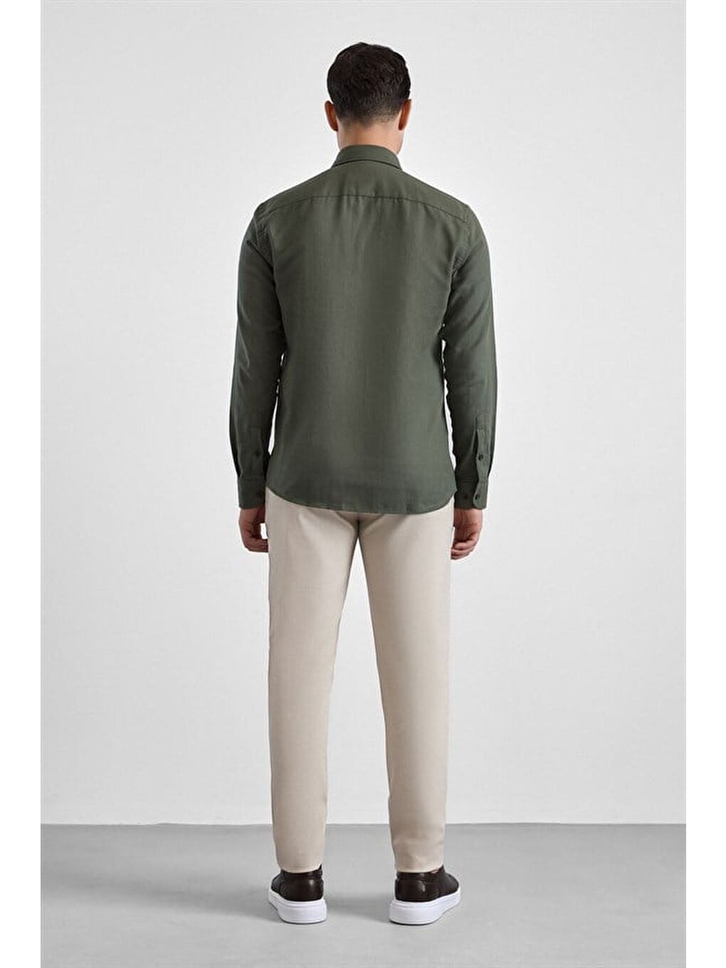Koyu Yeşil Slim Düğmeli Yaka Düz Casual Gömlek-5