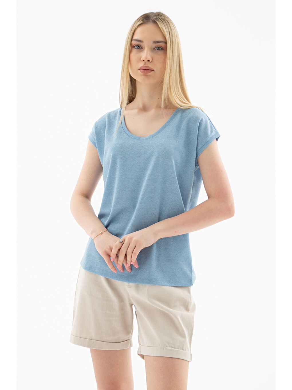 Mavi Standart Fit Yuvarlak Yaka Simli Bluz 25Y0202K1