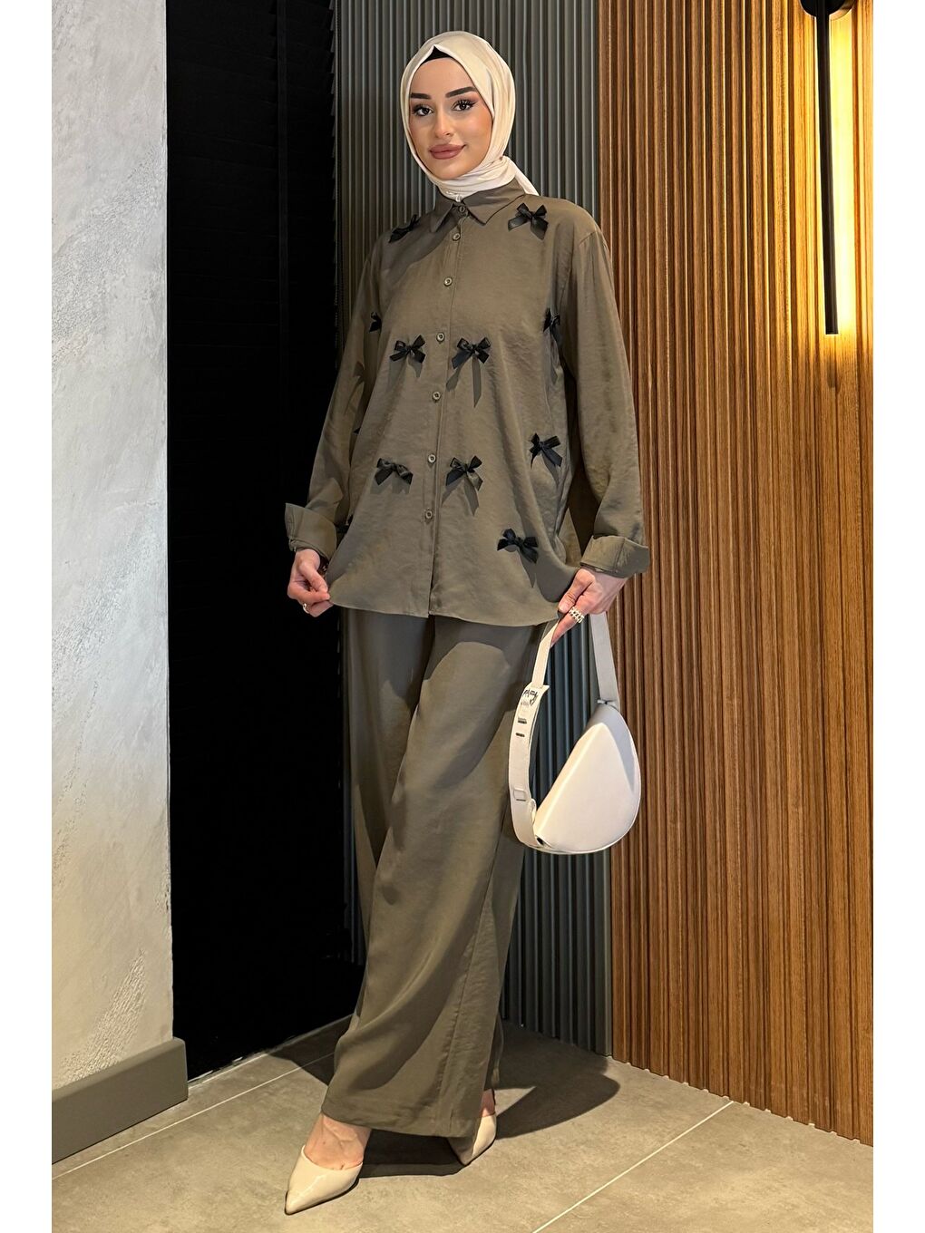 Haki Kadın Fiyonk Detaylı Tesettür Gömlek Pantolon İkili Takım-2