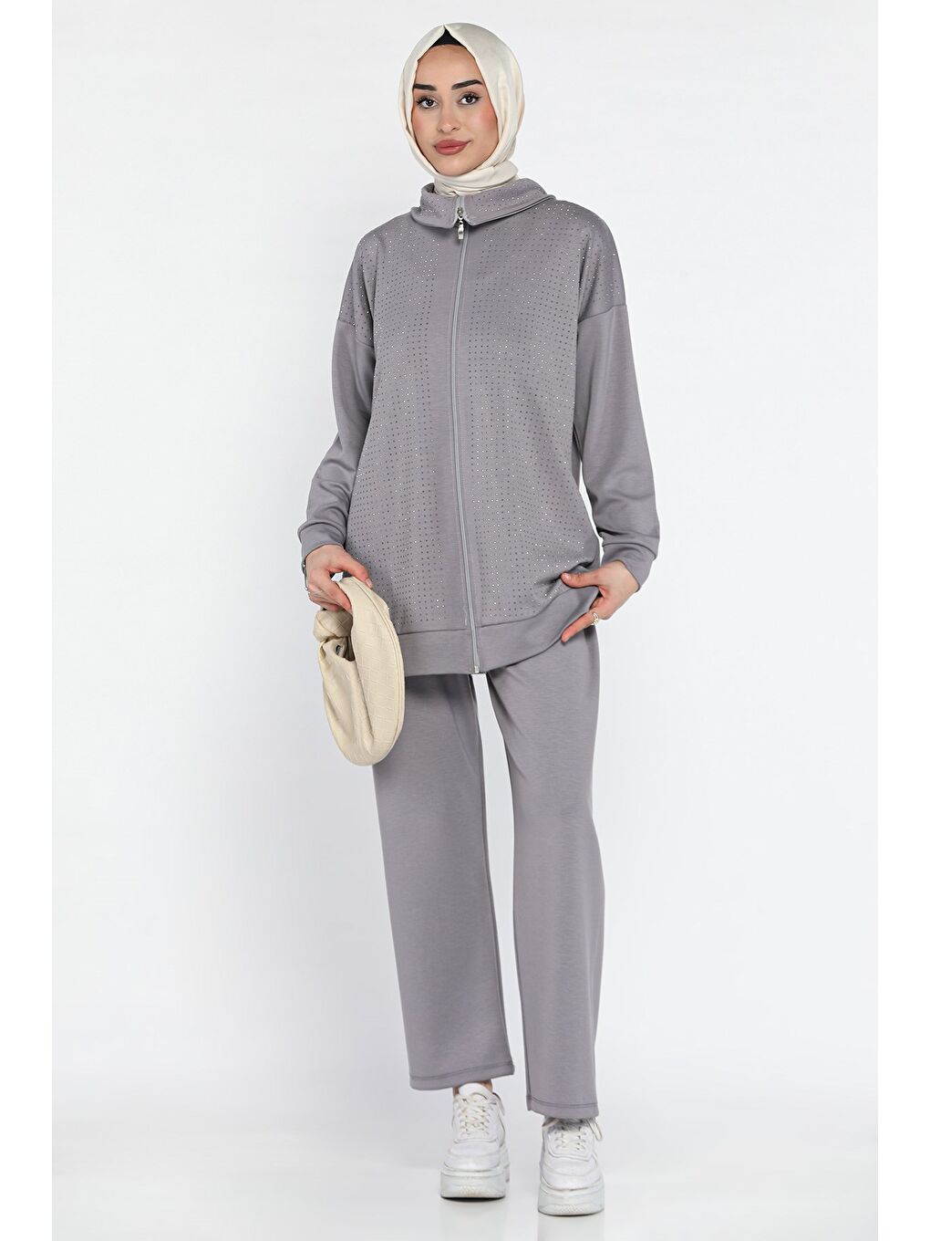 Gri Taş Detaylı Fermuarlı Büyük Beden Tesettür Hırka Pantolon İkili Takım