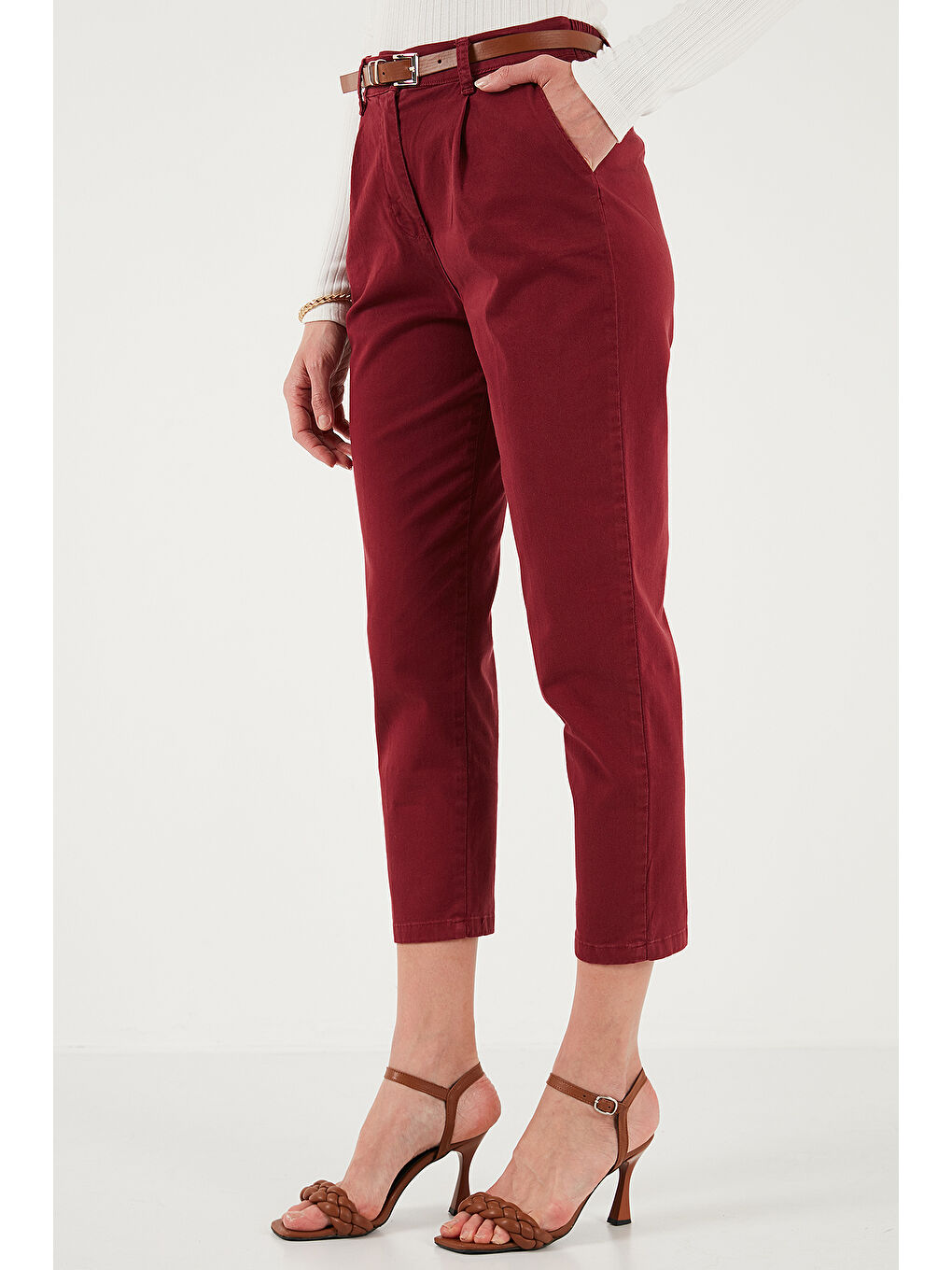 Bordo Streç Pamuklu Regular Fit Yüksek Bel Düz Kısa Paça Kemerli Pantolon 668Yp5335-3