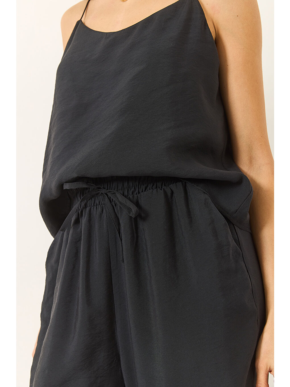 Siyah Kadın Askılı Dokuma Modal Bluz Pantolon Alt-Üst Takım-5