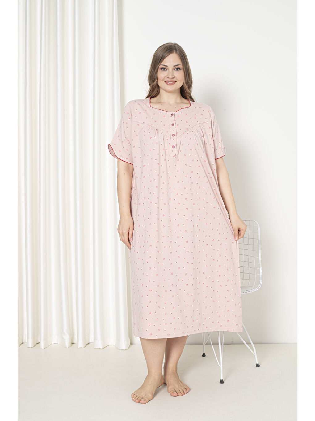 Pembe %100 Pamuklu Kısa Kol Penye Büyük Beden Anne Geceliği 127