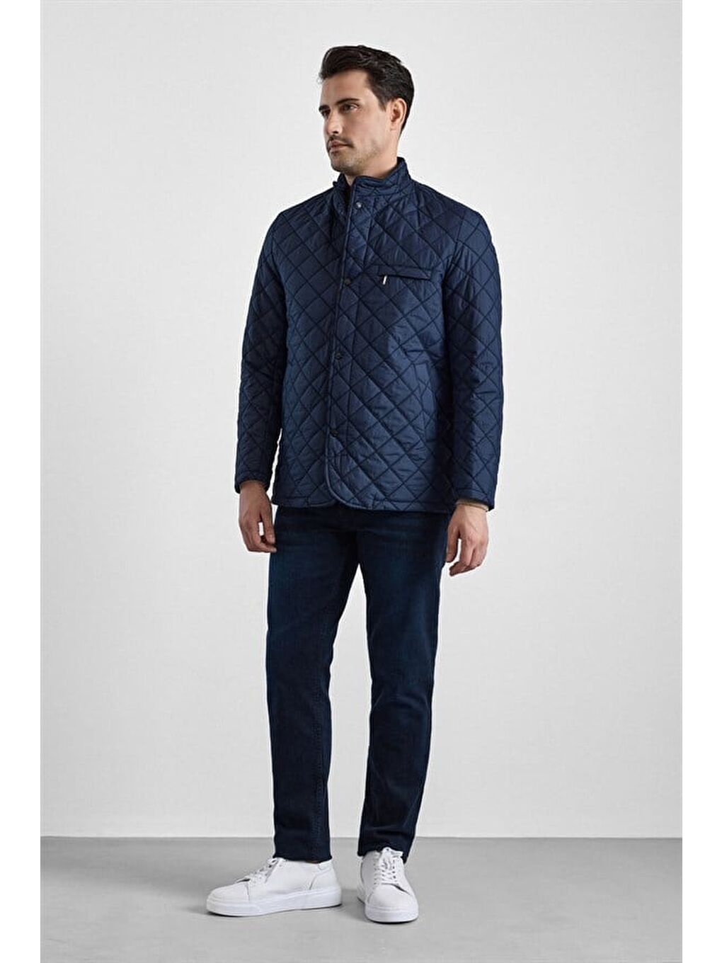 Lacivert Regular Klasik Yaka Düz Yan Cepli Fermuar Kapitone Su Geçirmez Mont-3