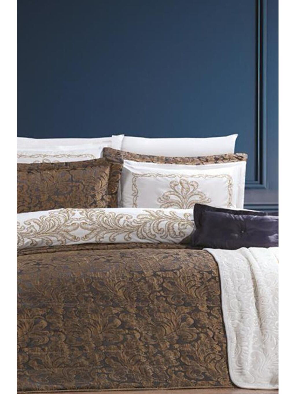 Şehrazat 11 Parça Çeyiz Seti Antrasit