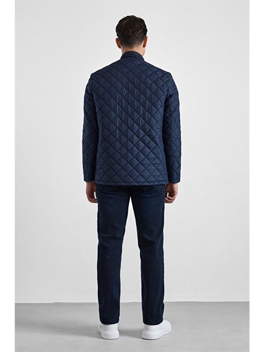 Lacivert Regular Klasik Yaka Düz Yan Cepli Fermuar Kapitone Su Geçirmez Mont-4