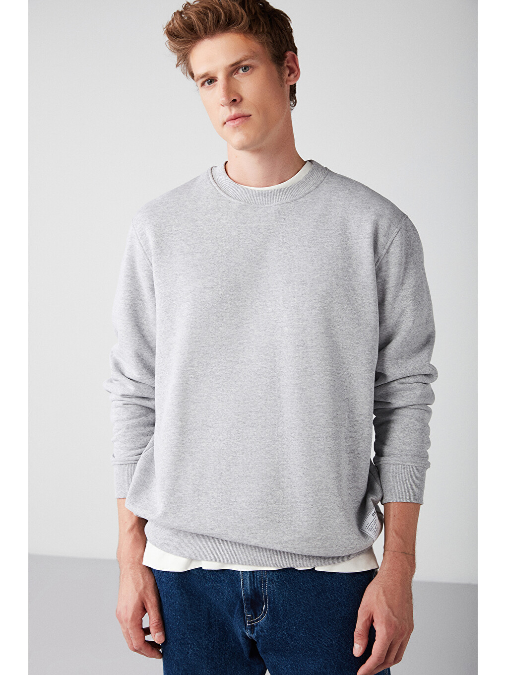 Travıs Erkek Organik Kumaşlı Yumuşacık Regular Fit Yuvarlak Yakalı Gri Melanj Sweatshirt-2