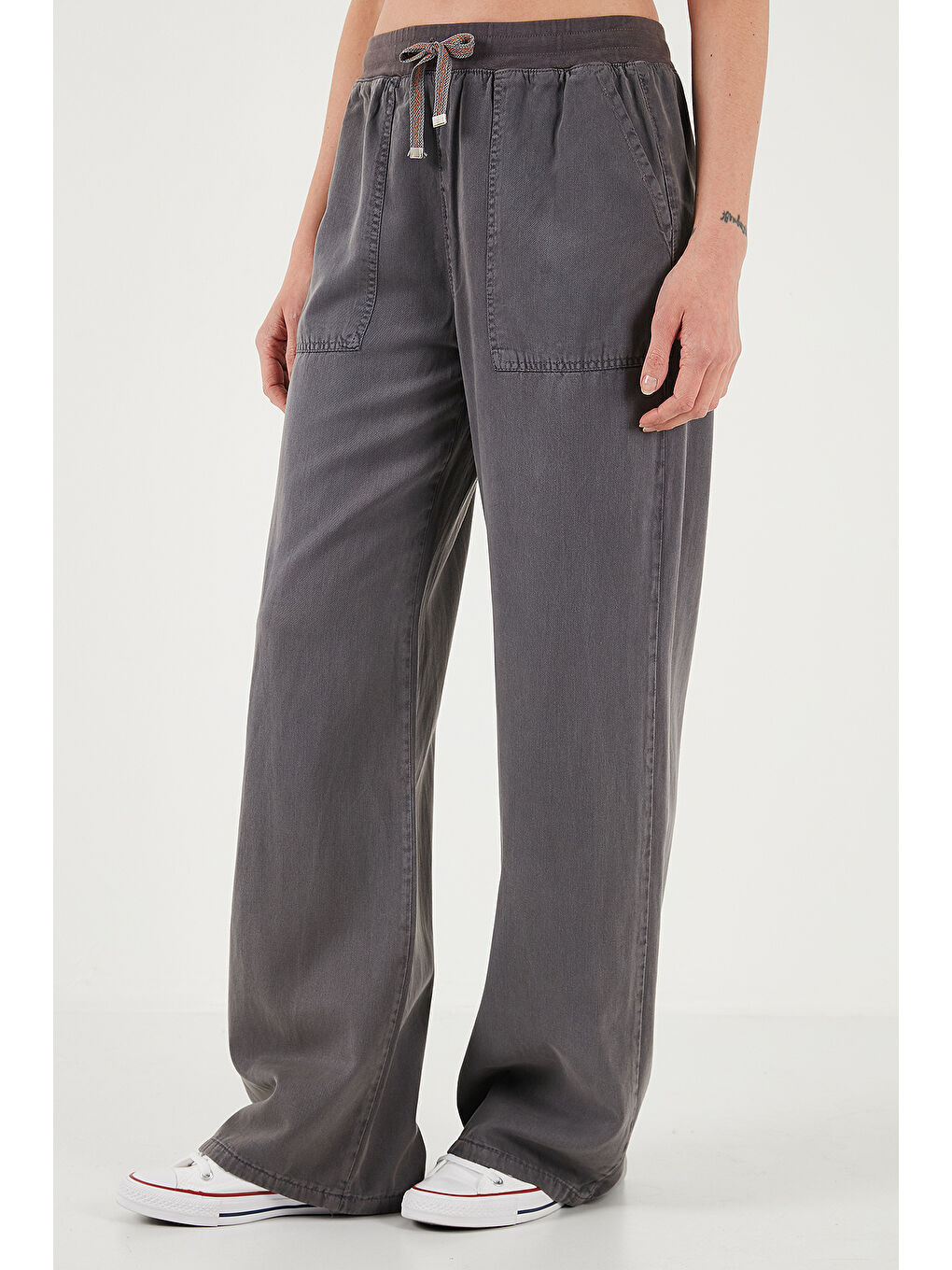 Antrasit Relaxed Fit Yüksek Bel Bol Paça Kadın Pantolon 668Yp5040-3