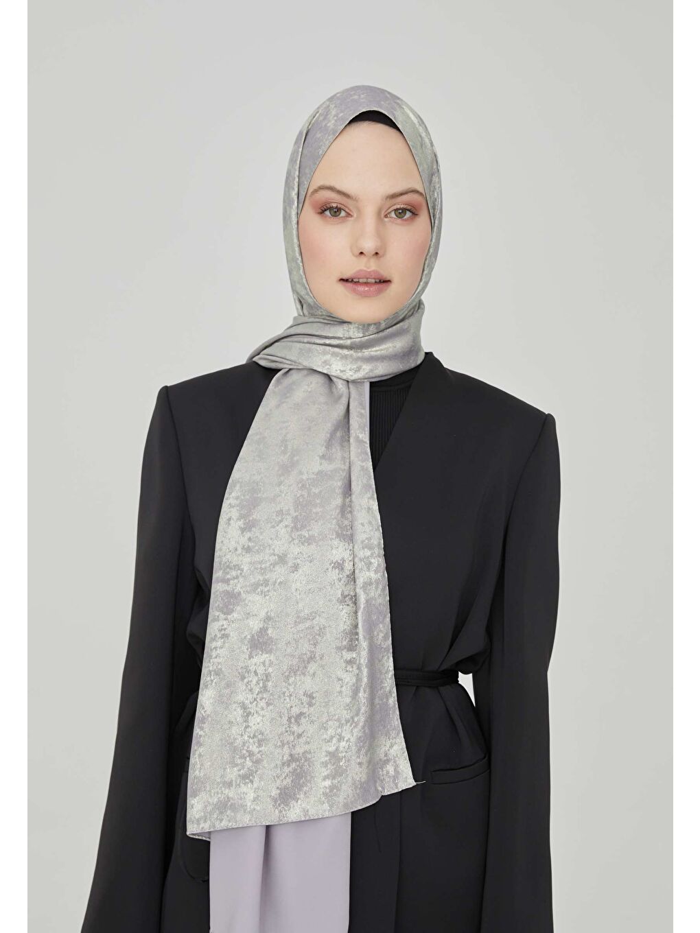 Gri Luxury Shine Şal Gumus-2