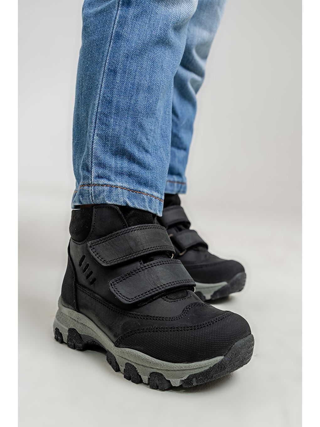 Erkek Çocuk Siyah Hakiki Deri Suya Dayanıklı Anatomik Günlük Bot-1