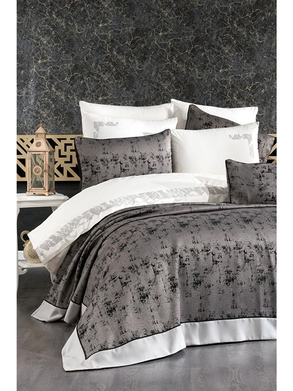 Selda 10 Parça Çeyiz Seti Siyah