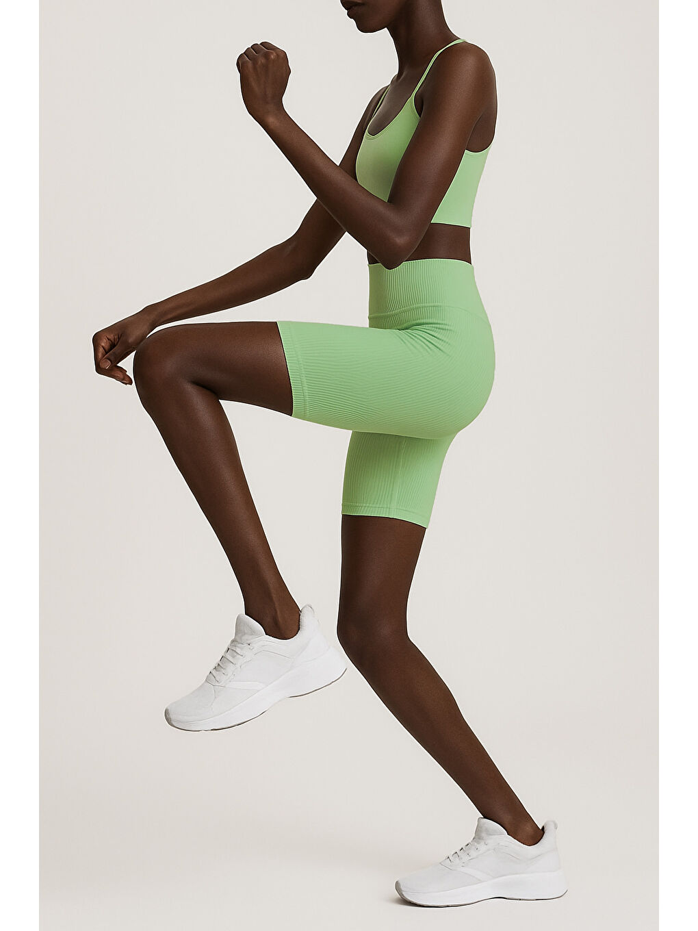 Yeşil Kadın Yüksek Bel Toparlayıcı Ripli Fitilli Kısa Spor Tayt-2