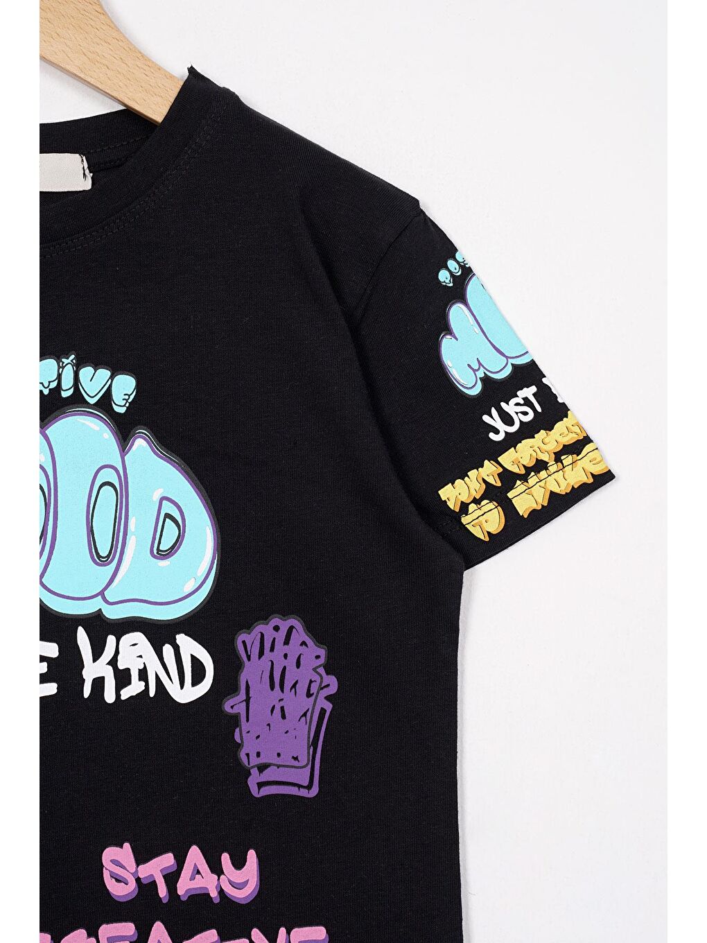 Zepkids Yazı Baskılı Siyah Renk Kız Çocuk Tshirt - 1