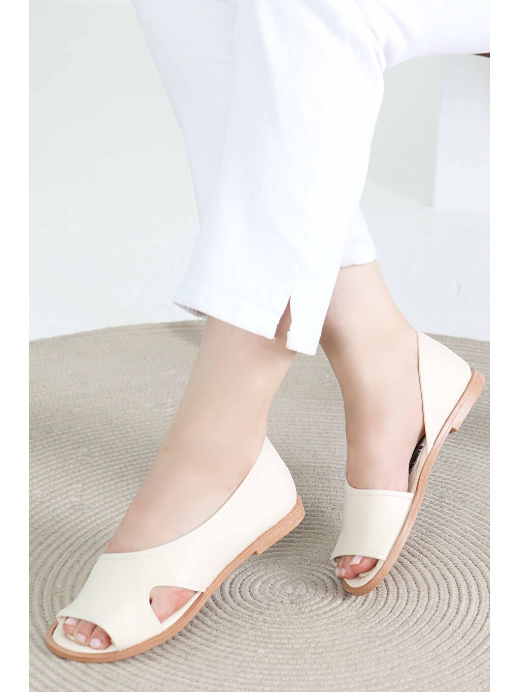 Ekru Kadın Krem Sandelet - 27420