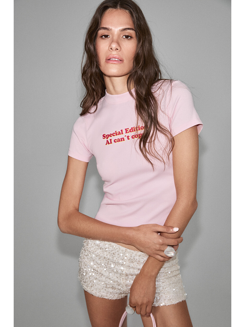 Gallura Kadın Yumuşak Ve Esnek Kumaşlı Baskı Detaylı Yuvarlak Yakalı Kısa Kol Pembe T-shirt