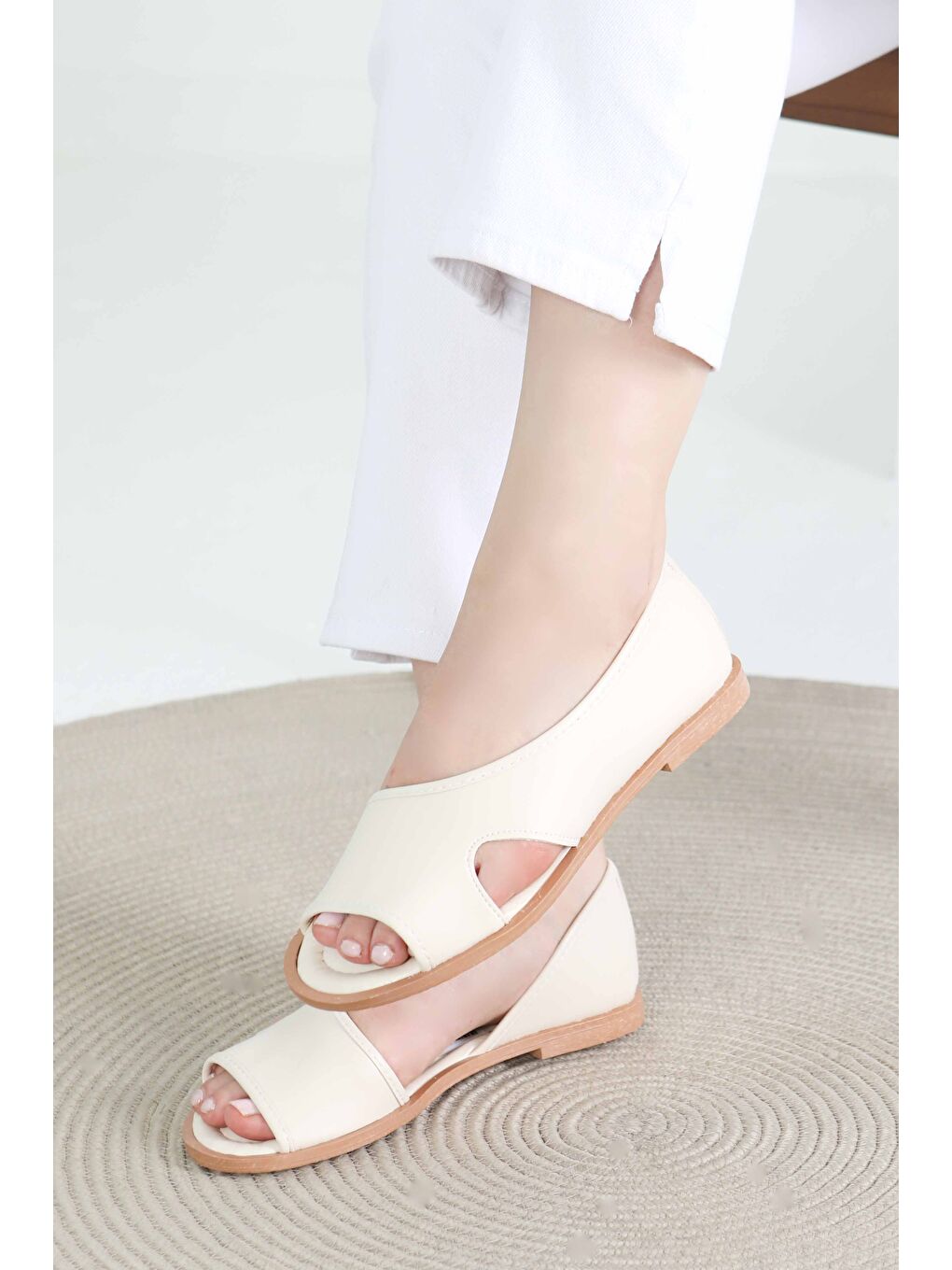Ekru Kadın Krem Sandelet - 27420-2