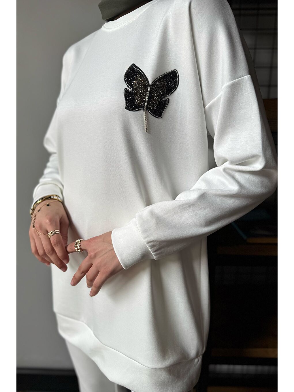 Ekru Büyük Beden Kelebek Taşlı Tesettür Tunik Pantolon İkili Takım-4