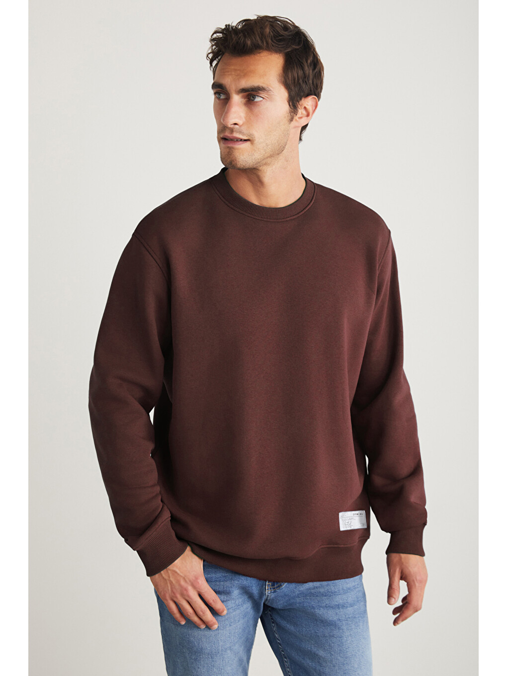Travıs Erkek Organik Kumaşlı Yumuşacık Regular Fit Yuvarlak Yakalı Koyu Kahverengi Sweatshirt-4