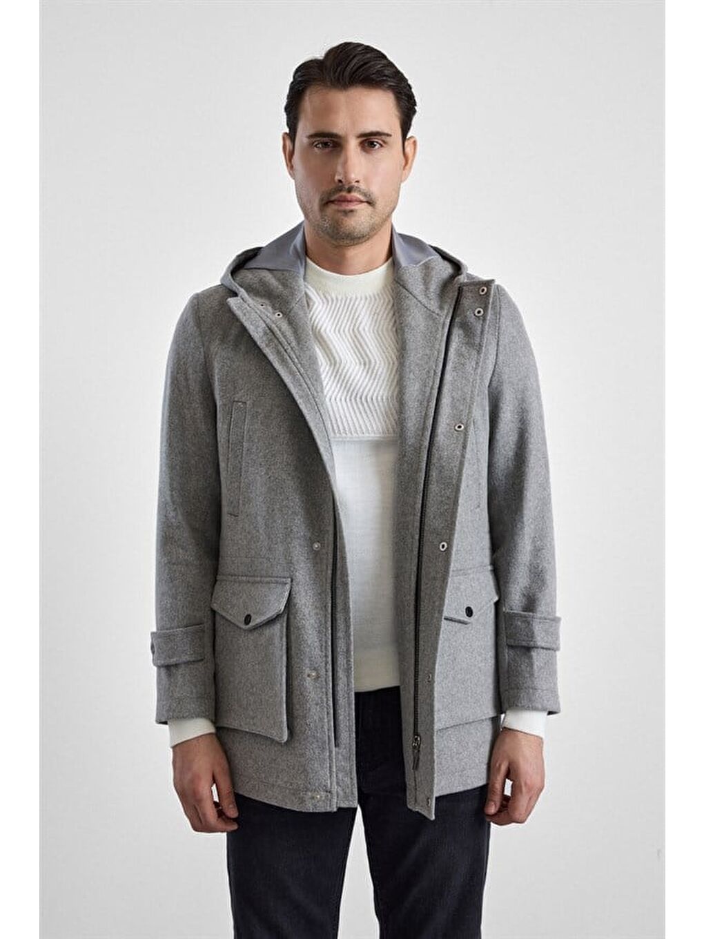 Gri Slim Kapüşonlu Düz Yan Cepli Fermuarlı Dolgusuz Standart Kaban