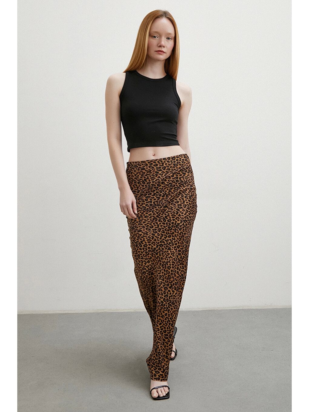 Karışık Leopar Desenli Verev Etek Kahve-3