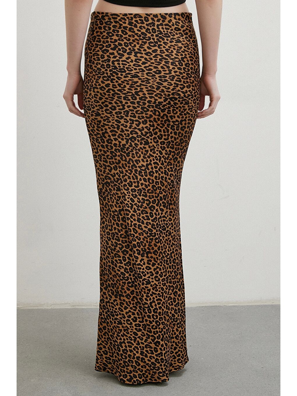 Karışık Leopar Desenli Verev Etek Kahve-5