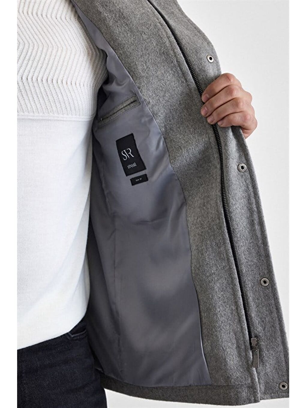 Gri Slim Kapüşonlu Düz Yan Cepli Fermuarlı Dolgusuz Standart Kaban-1