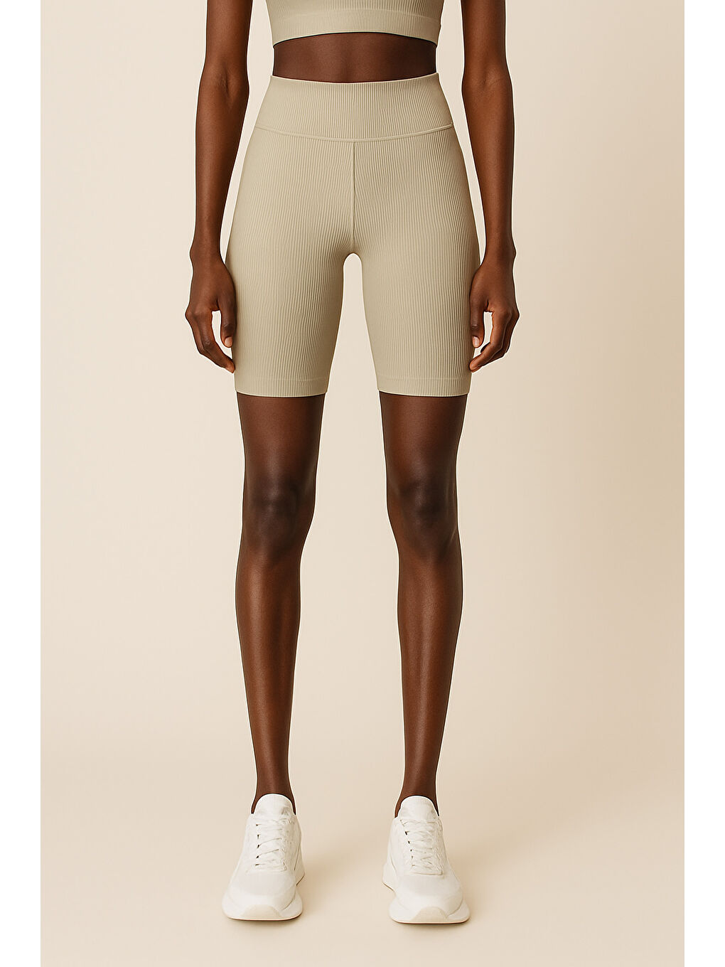 Bej Kadın Yüksek Bel Toparlayıcı Ripli Fitilli Kısa Spor Tayt