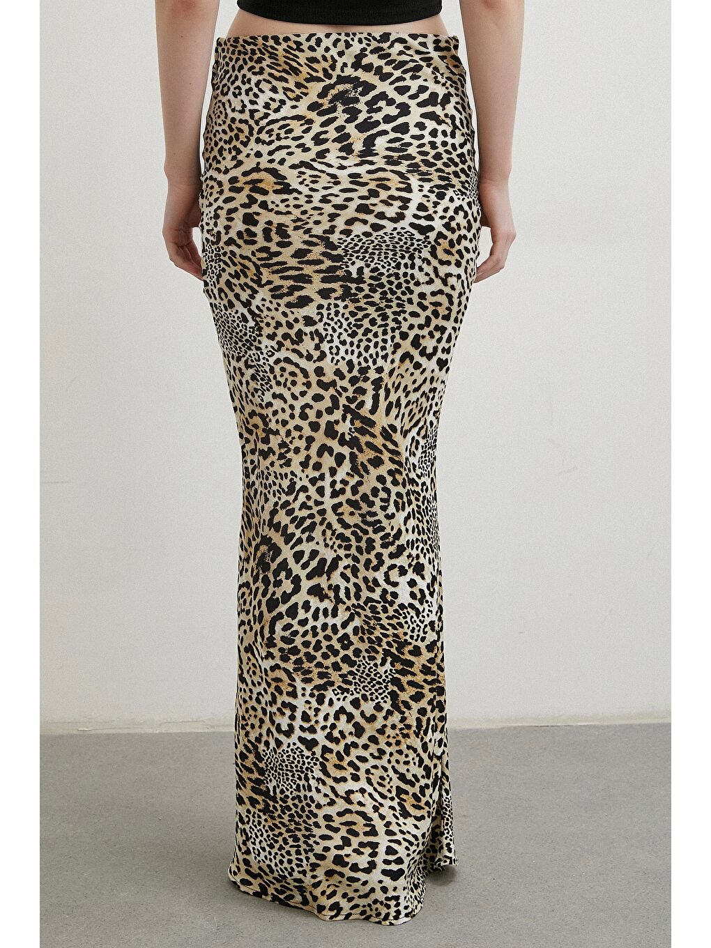 Leopar Desenli Verev Etek Ekru-5